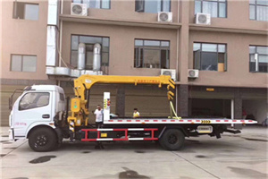 雁山区附近汽车轮胎更换