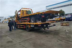 雁山区同城汽车补胎