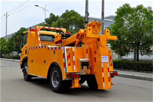 雁山区高速路拖车费